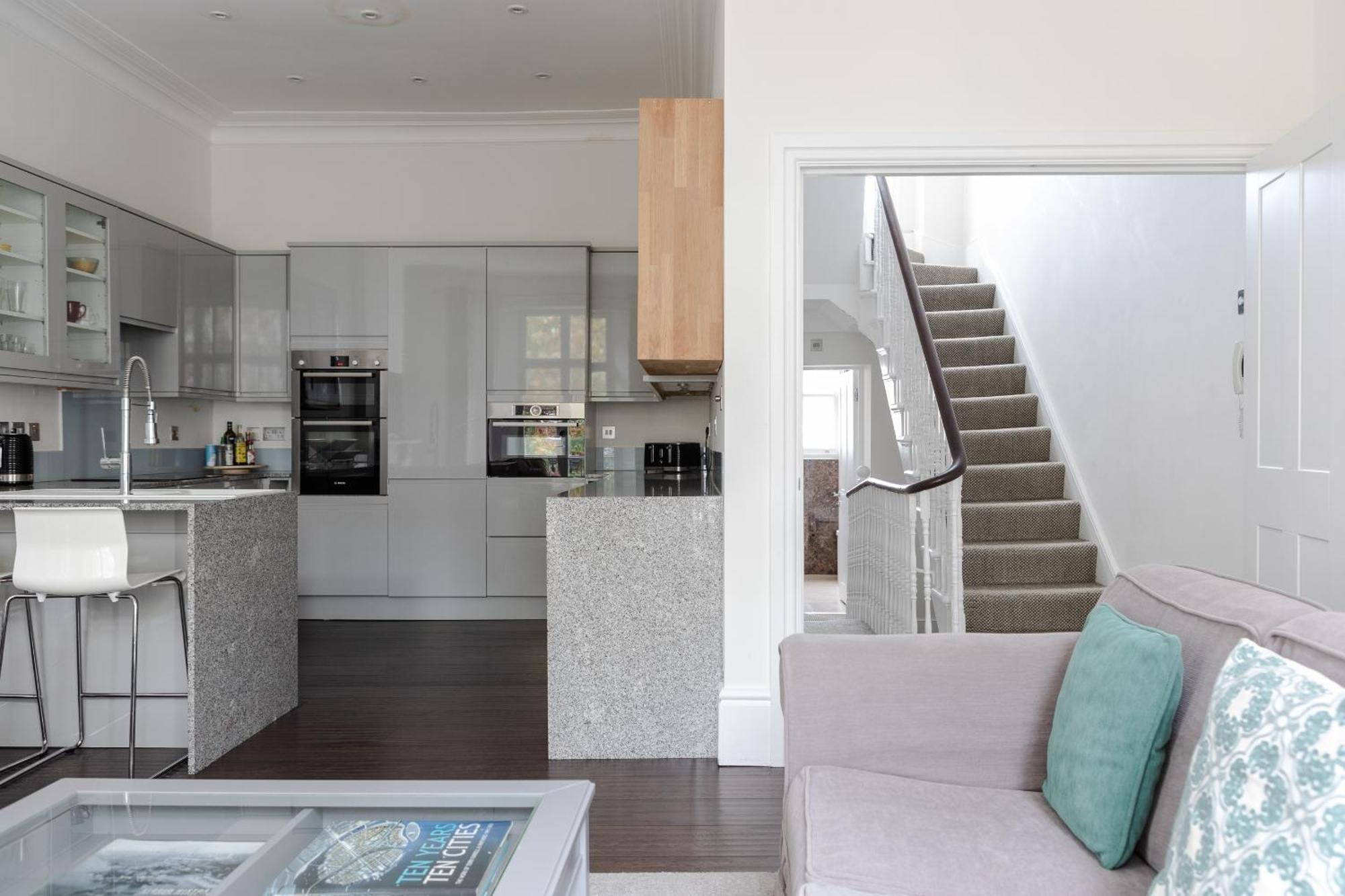 Number 53 - Stunning Maisonette With Parking In Kensington & Chelsea Londra Exterior foto