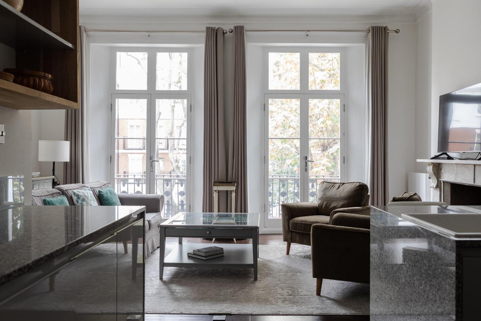 Number 53 - Stunning Maisonette With Parking In Kensington & Chelsea Londra Exterior foto